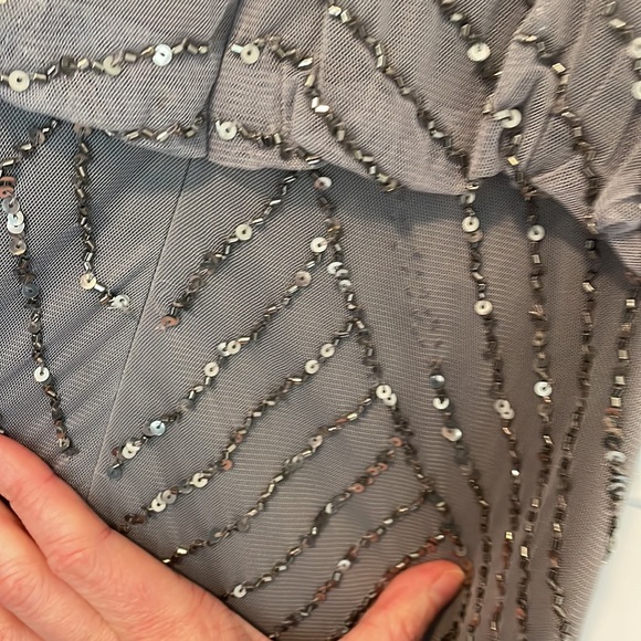 Adrianna Papell Art Deco beaded Blouson Gown size 6 in color Dusty Blue. - Picture 7 of 9